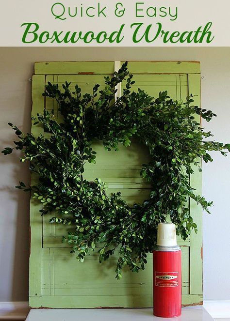 Crafts For Teens To Make, Boxwood Wreath, Christmas Garden, Wreath Tutorial, Farmhouse Wreath, Dollar Store Crafts, Winter Wreath, Spring Crafts, Diy Wreath