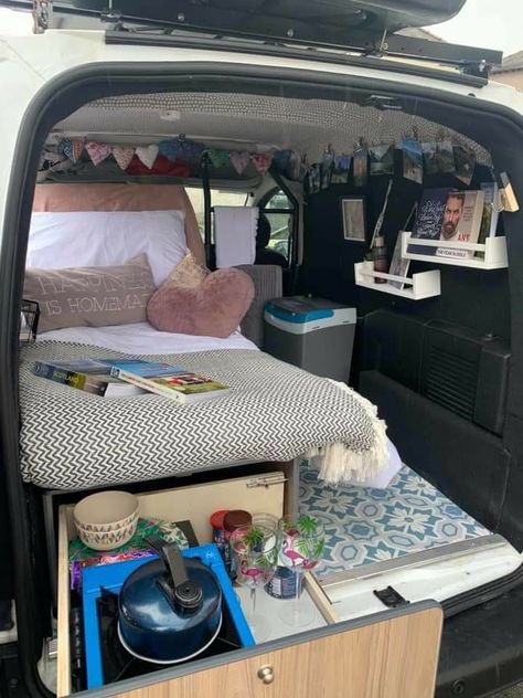 Small Car Living, Van Life Diy Cheap, Living In Car Aesthetic, Mini Van Conversion, Van Storage Ideas, Living Out Of Your Car, Suv Living, Car Camping Setup, Camping Setup Ideas