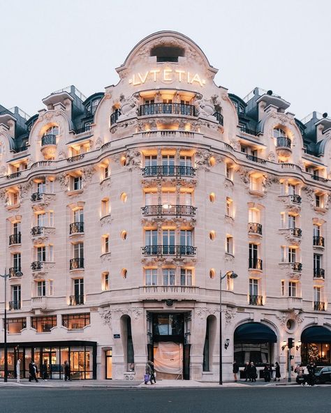 Hotel Lutetia, Paris. Such a remarkable architecture and strong identity! #Paris Hotel Lutetia Paris, Architecture Classic, Classic Architecture, Hotel Motel, December 17, Paris Hotels, Holiday Inspiration, Hotel Restaurant, Paris France