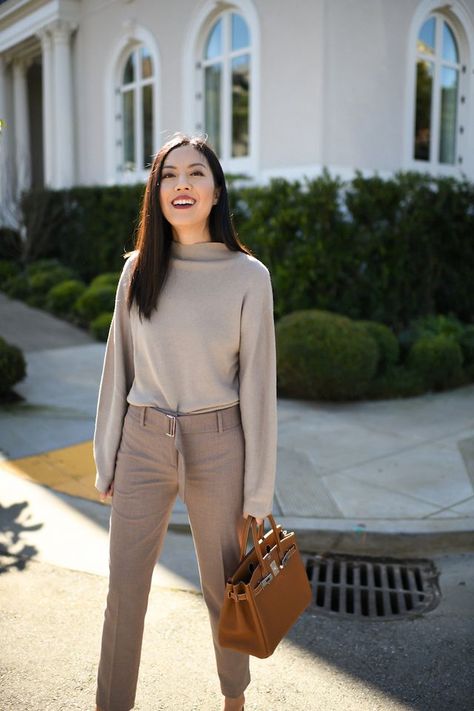 Taupe Taupe Outfits For Women, Taupe Clothes, Outfits Classic Style, Taupe Outfit, 9to5chic Outfits, Simple Work Outfits, Taupe Fashion, Navy Flats, Simple Work