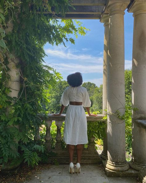 Beneatha Younger, Countryside Cottage, Money Girl, Best Of Italy, Spring Inspo, Black Photography, Pretty Princess, Black Femininity, 2025 Vision