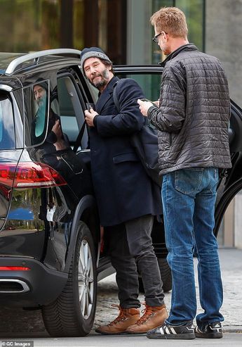 Keanu Reeves leaves his hotel during a break from filming John Wick 4 in Berlin | Daily Mail Online Keanu Reeves Pictures, John Wick 4, Broken Iphone Screen, Keanu Reeves Movies, Keanu Reeves Life, Baba Jaga, Keanu Reeves John Wick, Navy Blue Coat, Keanu Charles Reeves