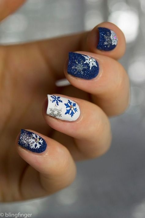 Snowflake Nail, Holiday Nails Winter, Snowflake Nail Art, Christmas Gel Nails, Holiday Nail, Nails Winter, Christmas Nail Art Designs, Holiday Nail Art, Snowflake Nails