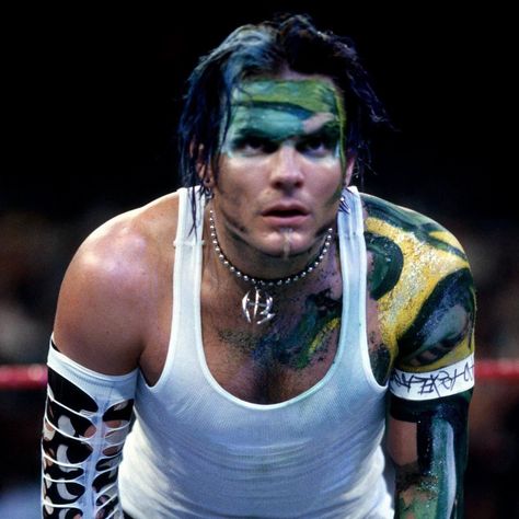 Wwe Jeff Hardy, The Hardy Boyz, Professional Wrestlers, Wwe Tna, Jeff Hardy, Hot Dads, Ultimate Warrior, Hardy Boys, Raw Photo