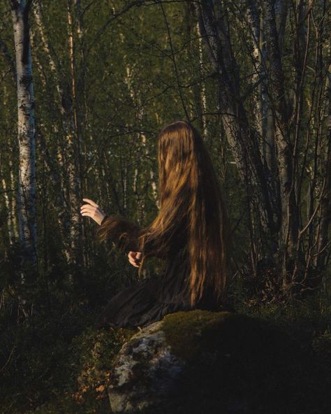 forestduck Ethereal Elf Aesthetic, Forest Creature Aesthetic, Elf Folklore, Long Hair Vision Board, Wood Elf Aesthetic, Fairy Moodboard, Lotr Elf, Nature Elf, Elven Aesthetic