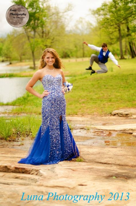 yippee Fun Prom Pictures, Farewell Photos, Couples Prom Pictures, Prom Things, Prom Pictures Couples Black, Prom Pictures Group, Couples Prom, Hoco Pictures, Prom 2k17