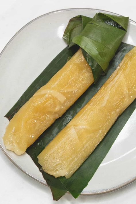 Cassava Suman Recipe - Recipes by Nora Cassava Suman Recipe, Manna Recipe, Suman Cassava Recipe, Cassava Suman, Suman Recipe, Filipino Pastries, Cassava Recipes, Filipino Kakanin, Filipino Sweets