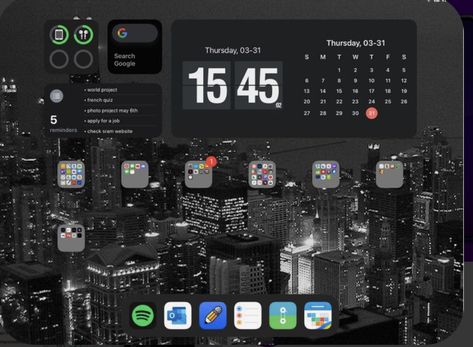 Ipad 16 Ios, Ipad Home Wallpaper, Aesthetic Ipad Homescreen Layout Black, Ipados 16 Wallpaper, Ios 15 Ipad Home Screen Ideas, Ipad Home Screen Setup, Ipad Homescreen Widget Ideas, Ipad Homescreen Ideas For School, Home Screen Organization Ipad