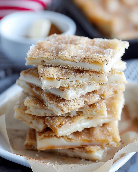 Churro Saltine Toffee - Recipes, Tasks & Tools Churros Saltine Toffee, The Best Baking Recipes, Easy Fall Treats For A Crowd, Churro Saltine Toffee, Churro Saltine Cracker Toffee, Thanksgiving Recipes Appetizers Desserts, Mini Fall Desserts, Thanksgiving Treat Ideas, Fall Snack Recipes