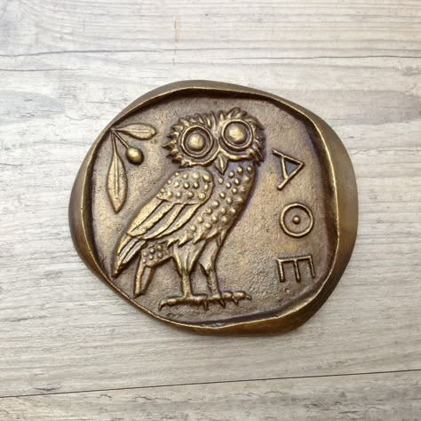 athena Owl Goddess, Athena Symbol, Athena Aesthetic, Athena Cabin, Athena Greek Goddess, Athena Tattoo, Athena Owl, Mark Of Athena, Goddess Athena