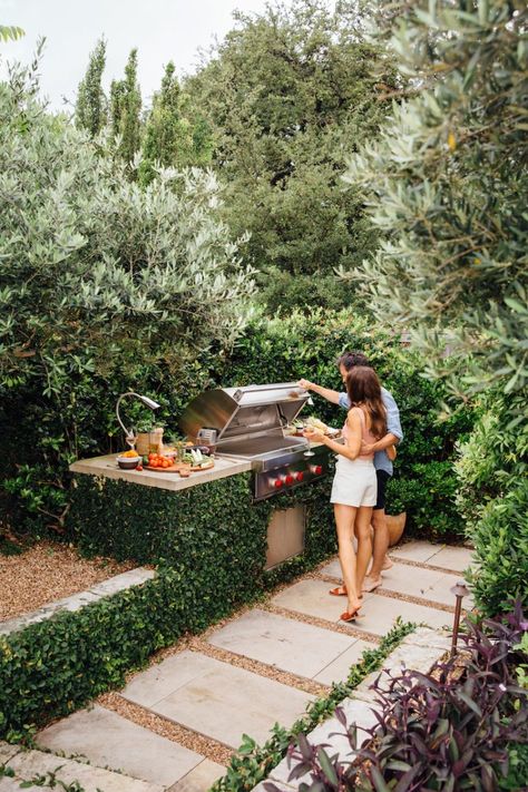 Outdoor Kitchen Entertaining Area, Camille Styles Backyard, Mediterranean Yard, French Landscaping, Storybook Architecture, Grill Backyard, Nail Art Flower, Flower Aesthetics, Barbecue Sides