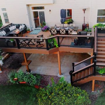 Decks With Angled Corners, Elevated Back Deck, Second Story Deck Decorating Ideas, Balcony 2nd Floor, Large Second Story Deck, Back Deck Ideas Two Story, Second Floor Deck Ideas Design, Second Story Porch Ideas, 2nd Story Deck Off Back Of House