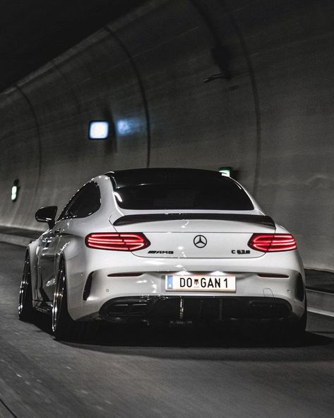 C63s Amg Coupe Wallpaper, Mercedes C63 Amg Wallpaper, Mercedes C63s Amg Coupe, Amg C63s Coupe, Mercedes C63s Amg, C63 Amg Coupe, Mercedes Benz Sports Car, Benz Coupe, Mercedes Sports Car