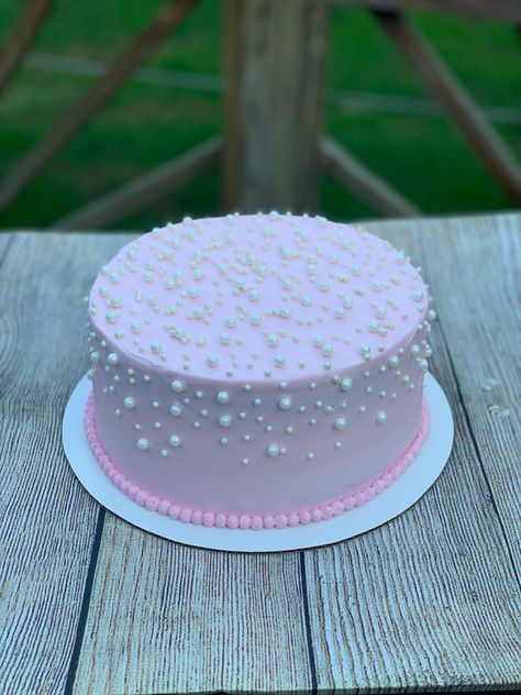 Simple Pink Cakes Birthday For Women, Light Pink Smash Cake, Plain Pink Birthday Cake, Fondant Icing Cake Designs, Simple Pink Cake Design, Pink Cake Ideas Birthday Simple, Plain Pink Cake, Simple Cute Cake Designs, Plain Cake Design