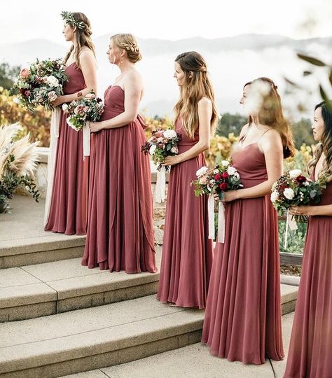 7 Gorgeous bridesmaid dress colours for autumn wedding Cinnamon Rose Bridesmaid, Bridesmaid Dress Colours, Rose Pink Bridesmaid Dresses, Fall Wedding Bridesmaids, Cinnamon Rose, Gorgeous Bridesmaid Dresses, Crystal Wedding Dress, Bridesmaid Dresses Uk, Wedding Color Trends