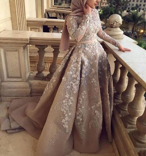 Hijab Prom Dress, Muslim Prom Dress, Hijabi Gowns, Hijab Dress Party, Hijab Wedding Dresses, Soiree Dress, Engagement Dress, Muslim Fashion Dress, Muslim Fashion Outfits