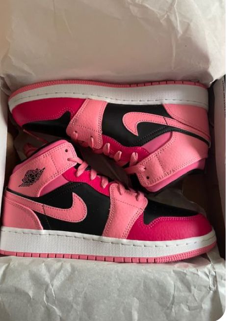 Hot Pink Air Jordans, Jordan 1 Pink And Black, Coral Pink Jordans, Black And Pink Nike Shoes, Pink And Black Sneakers, Jordans 1 Pink, Pink And Orange Jordans, Barbie Jordans, Baddie Jordans