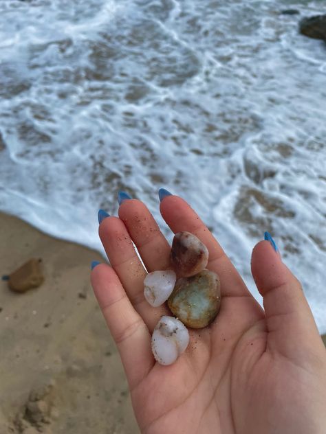 Collecting Rocks Aesthetic, Rock Hunting Aesthetic, Rock Collecting Aesthetic, Crystal Hunting At The Beach, Crystals Hunting, Spiritual Mermaid, Beach Crystals, Noah Kahan Aesthetic, Nadia Core