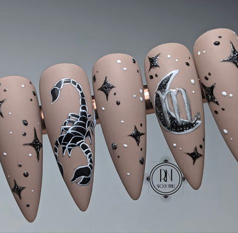 Scorpio Zodiac Nails Designs, Birthday Nail Designs Scorpio, Scorpio Nail Art Zodiac Signs, Scorpion Nail Art, Scorpio Nail Designs, Virgo Nail Ideas, Scorpion Nails Designs, Scary Nail Designs, Scorpio Acrylic Nails