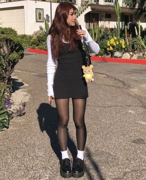 Black tights and white socks #Black #tights #and #white #socks #blacktightsandwhitesocks Hairstyles For Everyday, Shirt Under Dress, Dress And Stockings, Styling Skirts, Stockings Outfit, Looks Party, Fashion Tights, White Socks, Causual Outfits