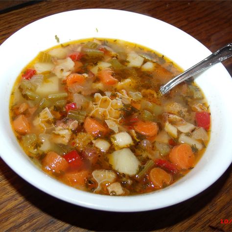 Pepper Pot Soup Recipe, Pepper Pot Soup, Colonial Food, Colonial Cooking, Beef Tripe, Philly Food, American Recipes, Carrots And Potatoes, Sensitive Stomach