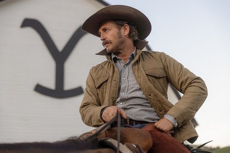 Paramount The release of the second half of Yellowstone season 5 still remains unclear. Though many cast members have jumped in amid rumors of Kevin Costner's scheduling conflicts to voice their reassurances that they think the story is far from over, fans aren't sure. Production has yet to actually begin for the new episodes, which were […] The post 'Yellowstone' Fans Think Josh Lucas Should Take Over John Dutton Role Amid Rumors of Kevin Costner Conflict appeared first on Wide John Dutton, Josh Lucas, Luke Grimes, Kelly Reilly, Cole Hauser, Dexter Morgan, Kevin Costner, Jennifer Hudson, Matthew Mcconaughey