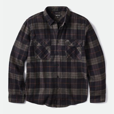 Designed for comfort and style, the Bowery features a standard fit, a curved hem, and details like clean finished seams and a softener wash that makes it feel great. Flannel Looks, Grey Flannel, Long Sleeve Flannel, Polished Look, Black Charcoal, Favorite Shirts, Plaid Pattern, Women's Plaid Shirt, North Face