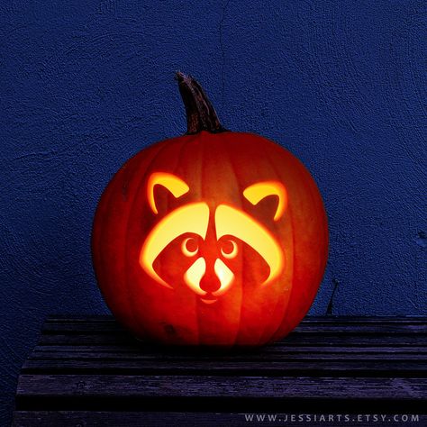 Hello and thanks for stopping by!  Make your Halloween pumpkin memorable with this adorable Raccoon pumpkin carving stencil! Perfect for Halloween lovers who also love trash pandas! Carving Level: Easy PLEASE READ ALL THE DESCRIPTION BEFORE MAKING A PURCHASE! DOWNLOAD INCLUDES: 1 jpg file Prints on 8.5" x 11" paper. These can be resized to fit your pumpkin in any photo editing software or on a copy machine or scanner. Some printers also allow you to adjust the size of the printout. Simply download the template, resize (if necessary), print, and start carving! Instructions come included on the template.   INSTANT DOWNLOAD! No physical product will be shipped to you. Upon completed payment you will receive an e-mail with a link to your product downloads. It will be sent to your registered Et Disney Pumping Carving, Simple Pumpkin Carve, Pumpkin Carving Professional, Jack O Lantern Easy Carving, Cool Simple Pumpkin Carvings, Themed Pumpkin Carving Ideas, Adorable Pumpkin Carving, Wicked Pumpkin Carving Ideas, Veterinary Pumpkin Carving