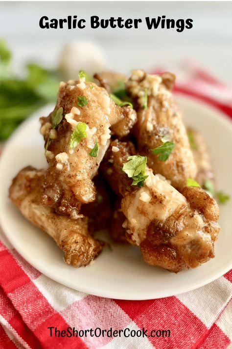 Garlic Butter Chicken Wings, Spicy Wings Recipe, Bone Wings, Butter Chicken Wings, Deep Fried Chicken Wings, Crispy Baked Chicken Wings, Chicken Wing Sauces, Spicy Wings, Crispy Chicken Wings