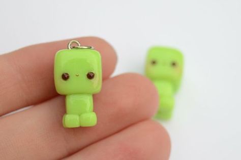 Minecraft Creepers, Kawaii Minecraft, Goth Japanese, Houses Minecraft, Crea Fimo, Polymer Clay Miniature, Creeper Minecraft, Polymer Clay Kawaii, Harajuku Girls