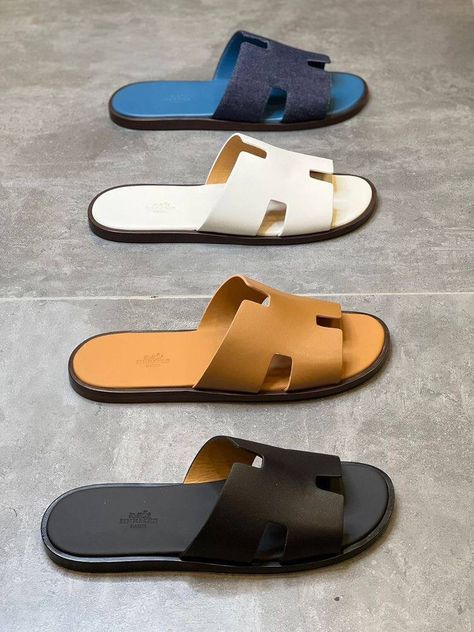 Hermes Izmir, Best Sandals For Men, Italian Leather Sandals, Dubai Safari, Fun Slippers, Mens Sandals Fashion, Leather Slippers For Men, Mens Sandals Casual, Latest African Men Fashion