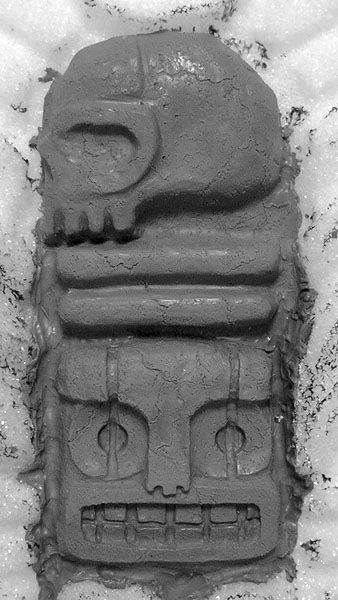 Aztec/Mayan Inspired Wall Relief Designs | RPF Costume and Prop Maker Community Aztec Project, Mayan Mask Art, Cloud Runner, Mayan Architecture Art, Mayan Masks, Mayan Revival, Mayan Carvings, Mayan Clay Mask, Dragon Lair