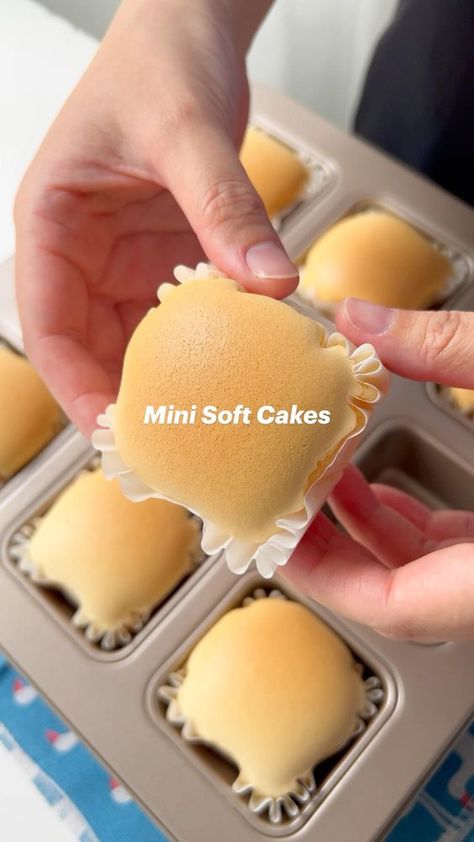 Mini soft cakes. Recipe linked in my bio. Sweet Dishes Recipes, Quick Recipes Snacks, Easy Baking Recipes Desserts, Yummy Comfort Food, Tasty Baking, Sweet Snacks Recipes, Baked Dessert Recipes, Delicious Snacks Recipes, Food Recepie