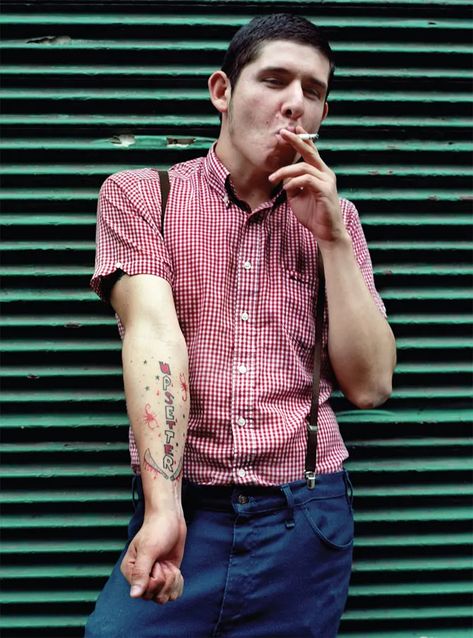 How to Dress Like a Skinhead - HubPages Ska, Skinhead Tattoos, Ska Music, Skinhead Fashion, Fred Perry Polo, Jamaican Music, Long Sleeve And Shorts, Boys Boots, Levi Jeans 501