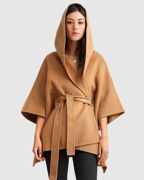 Winter Coat With Hood, Coats 2024, Mode Kimono, Poncho Jacket, Open Sleeves, Coat With Hood, Stylish Coat, Cape Coat, Hooded Coat