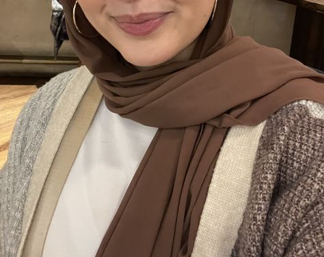 Beige Cardigan Outfit Hijab, Brown Hijab Outfit, Beige Cardigan Outfit, Cardigan Outfit Hijab, Brown Cardigan Outfit, Skirt Outfits Hijab, Beige Hijab, Cardigan Outfit Aesthetic, Brown Hijab