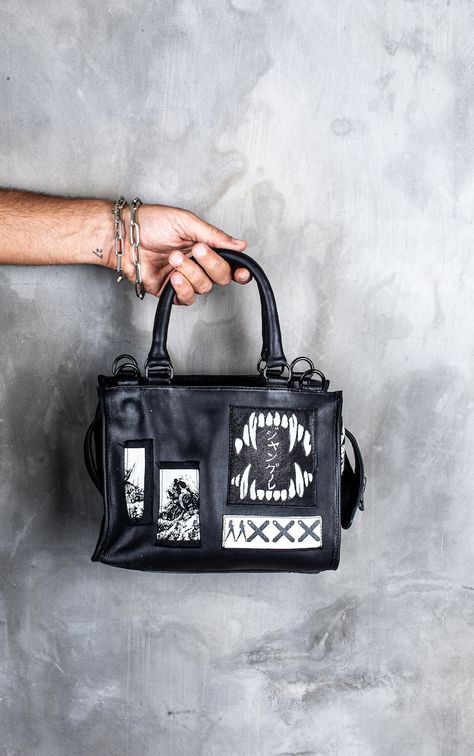 Luxury Designer Handbag Soft and Durable Black and White Medium Hand Painted and Silkscreen Art Patches - Etsy Custom Painted Purse, Hand Painted Handbags, Painting On Leather Bags, Bag Upcycle, Hand Painted Bags, Painted Purses, Graffiti Bag, Painted Leather Purse, Goth Purse