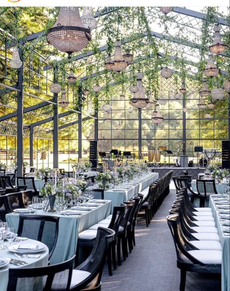 Greenhouse Venue, Event Venue Design, Glass House Wedding, Event Venue Spaces, Airbnb Wedding, Events Place, Wedding Venues Indoor, Farm Wedding Venue, Event Tent