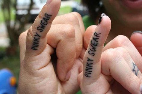 Wedding Tattoo Ideas | Pictures of Marriage & Engagement Tattoos Engagement Tattoos, Simple Couples Tattoos, Finger Tattoos For Couples, Couple Tattoos Love, Cute Finger Tattoos, Tattoos Infinity, Finger Tattoo For Women, Tattoo Wedding Rings, Finger Tattoo Designs