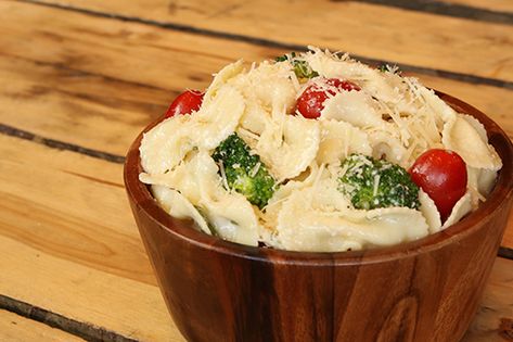 Cold Parmesan Bowtie Pasta Salad, Broccoli Bowtie Pasta Salad, Bow Tie Parmesan Pasta Salad, Parmesan Bowtie Pasta Salad Broccoli, Mrs Gerrys Pasta Salad Recipe, Parmesan Pasta Salad Cold, Parmesan Bowtie Pasta Salad, Bow Pasta Salad, Bow Pasta Recipes