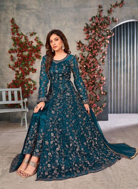 Wedding Dress Suit, Embroidered Wedding Dress, Pakistani Salwar, Pakistani Salwar Kameez, Anarkali Suits, Anarkali Dress, Pakistani Bridal, Indian Wedding Dress, Salwar Suit