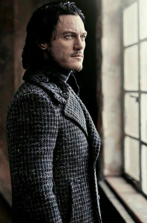 Luke Evans Luke Evans Dracula, Dracula Untold, Male Models Poses, Actors Male, Luke Evans, Black Families, Have A Wonderful Day, Wonderful Day, Poses For Men