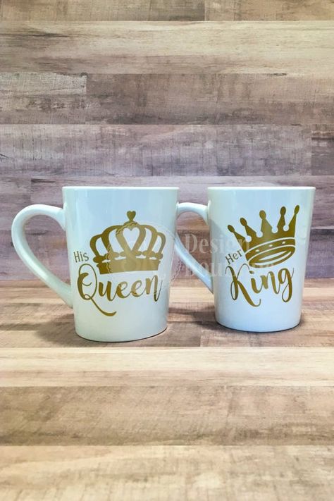 His Queen / Her King Matching Set of 2 Coffee Mugs for the Couple. Each mug is white stoneware with a 14-oz capacity.  Font color shown is gold metallic, but can be customized to your preference - please note color of font preferred in notes section at checkout. These mugs are made with high-quality His Queen Her King, Coffee Cups Diy, Her King, His Queen, Couples Coffee Mugs, Couple Stuff, Couple Things, Cute Coffee Mugs, Queen Crown