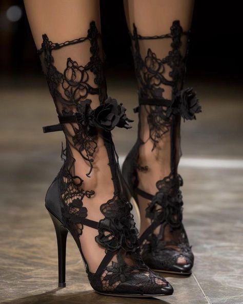 black lace heels ai mj 🖤🤍 Goth Heels, Black Lace Heels, Lace Heels, Cute Heels, Creation Couture, Shoe Inspo, Black Lace Dress, Pretty Shoes, Dark Fashion