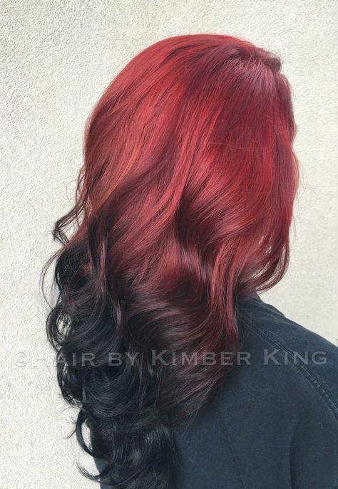 Reverse Ombre Hair, Pelo Color Vino, Hair Color Styles, Black Hair Ombre, Color Block Hair, Red Hair Trends, Summer Hair Color Ideas, Reverse Ombre, Red Ombre Hair