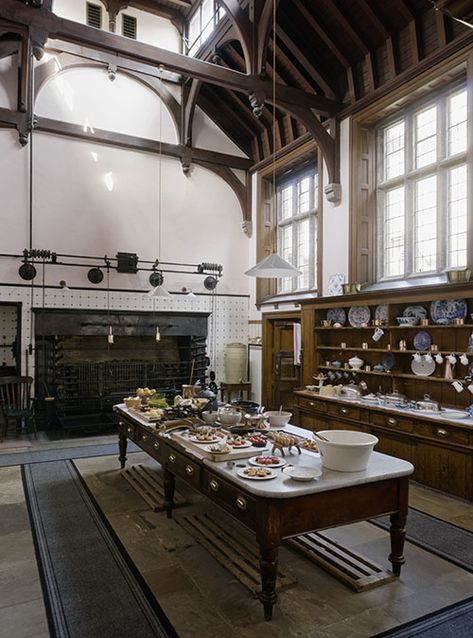 A stunning country kitchen, which draws inspiration from the late Victorian kitchen at Lanhydrock, Cornwall - Country Life Castle Kitchens, Country House Kitchen, Unfitted Kitchen, Gabled Roof, Kitchen Drawing, Victorian Kitchen, English Kitchens, English Country House, Old Kitchen