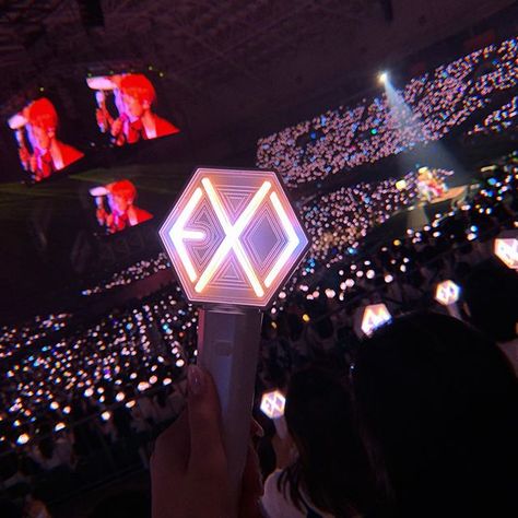 Exo Show, Lightstick Exo, Kpop Show, Kpop Lightsticks, Exo Merch, Lightstick Kpop, Exo Music, Exo Concert, Exo Album