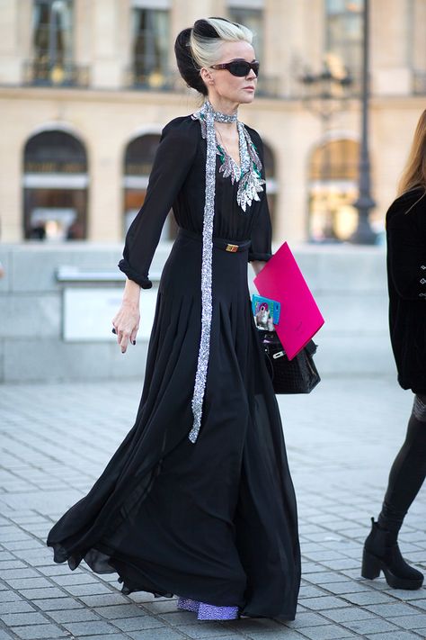 Très Chic: Street Style from Paris Haute Couture Daphne Guinness, Paris Haute Couture, Icon Style, Couture Week, Orange Hair, Street Style Looks, Guinness, Couture Collection, Fashion Pictures