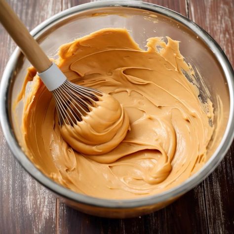 Salted Caramel Frosting Recipe Salted Caramel Filling For Cake, Garlic Parmesan Mashed Potatoes, Salted Caramel Icing, Cheesy Potato Bake, Parmesan Mashed Potatoes, Salted Caramel Frosting, Caramel Frosting, Strawberry Jello, Baked Strawberries