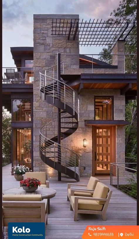 Staircase, exterior, outdoor, garden, delhi, koloapp, kerala Spiral Staircase Outdoor, Staircase Outdoor, Home Exterior Design, Rooftop Design, Rooftop Terrace Design, Exterior Stairs, Stairs Design Modern, House Arch Design, Outdoor Stairs